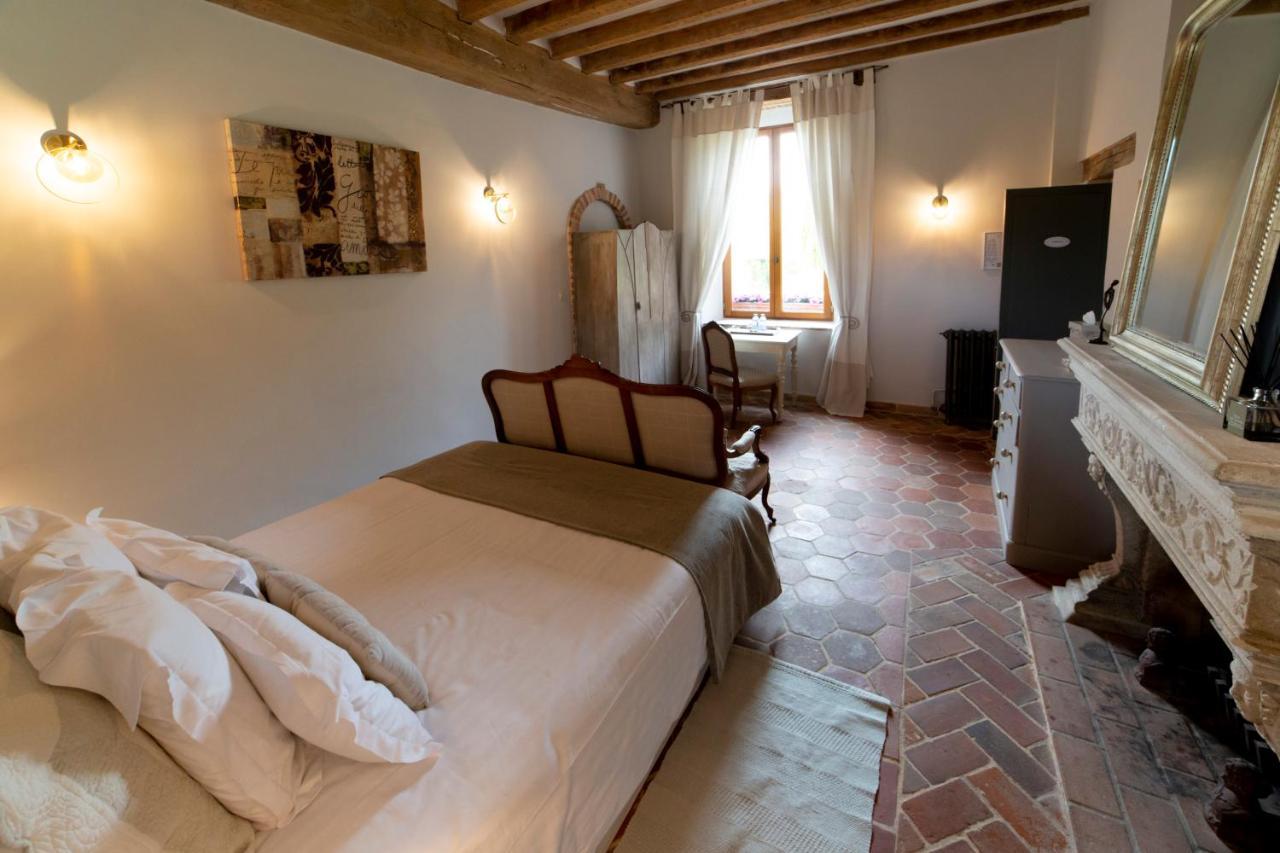 La Ferme De Bouchemont Bed and Breakfast Saint-Symphorien-le-Chateau Buitenkant foto